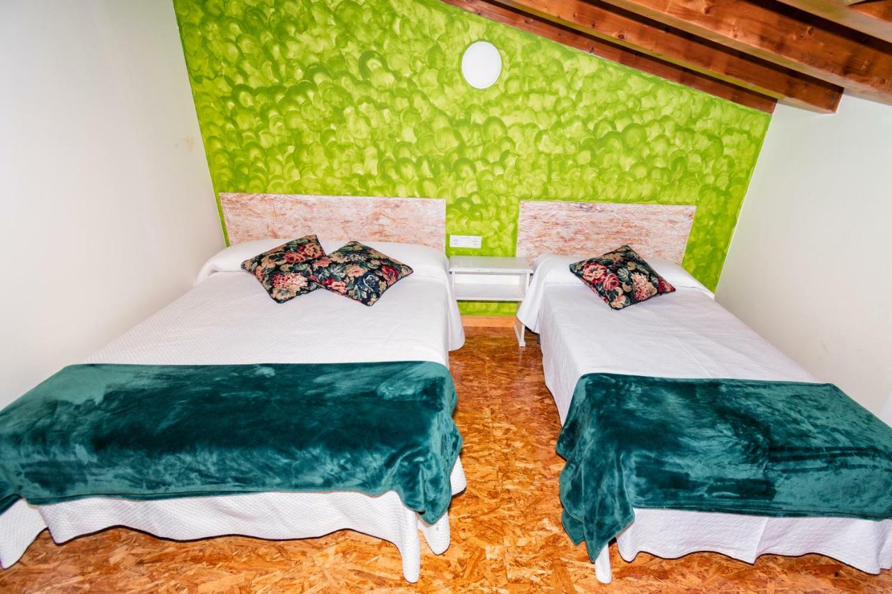 Albergue Santa Marina Buelna Exteriér fotografie