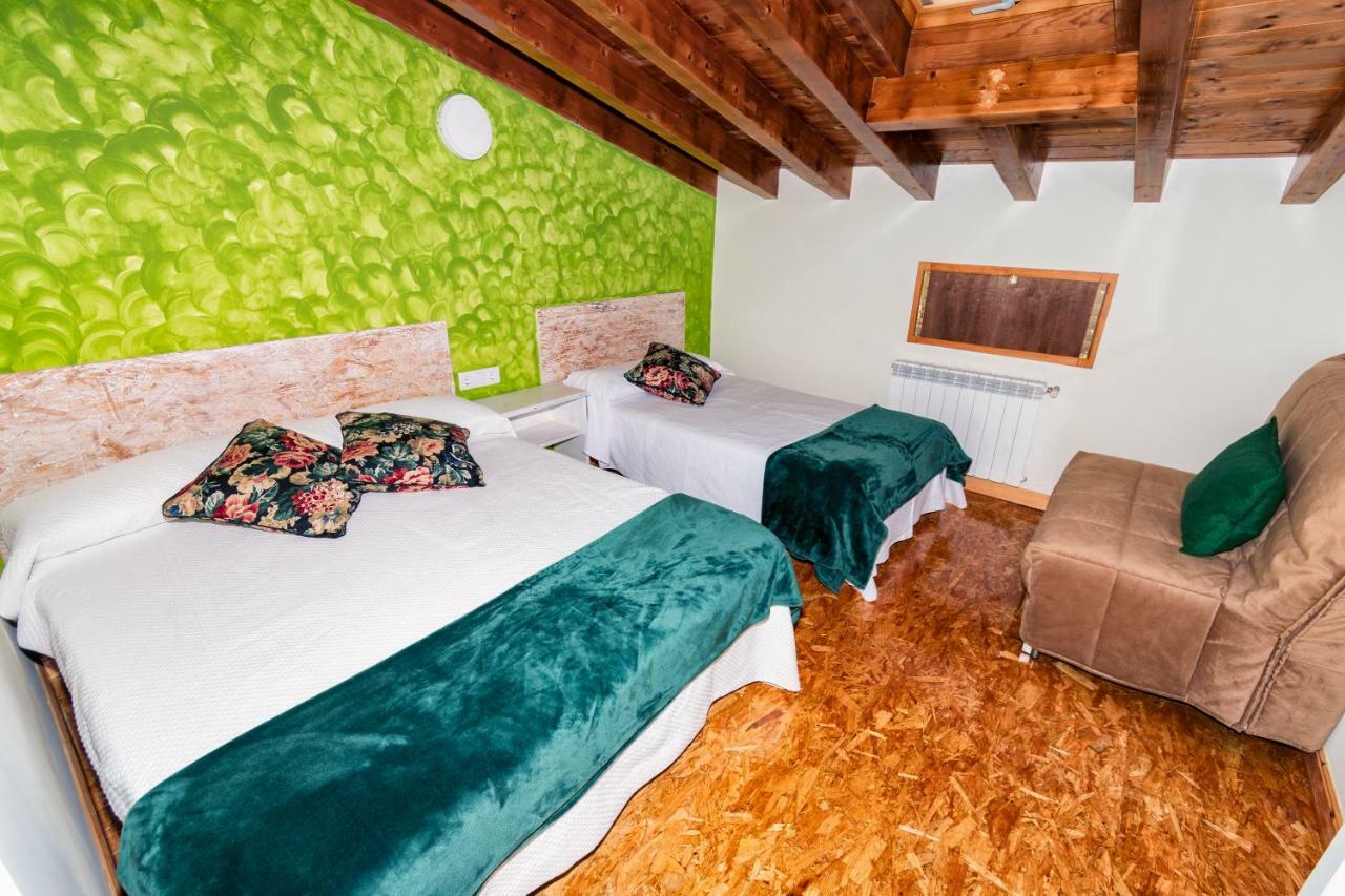 Albergue Santa Marina Buelna Exteriér fotografie